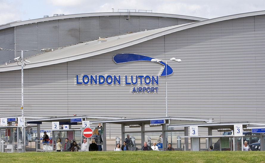 london luton airport transportation to city